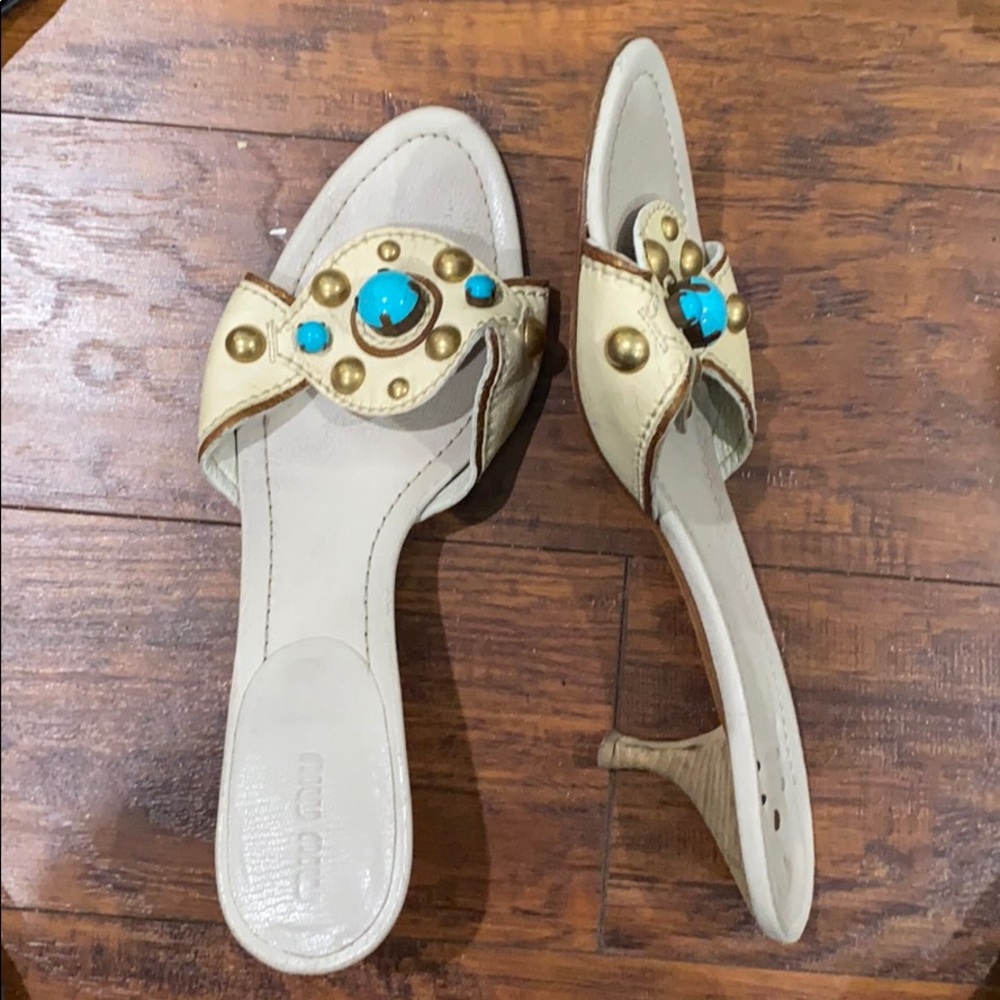 Miu miu white kitten heel sandals